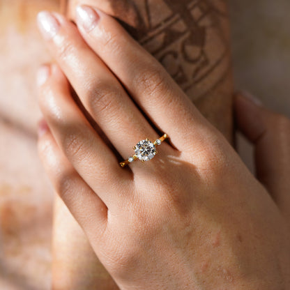 Oval Solitaire Engagement Ring – 2 CT Lab Grown Diamond