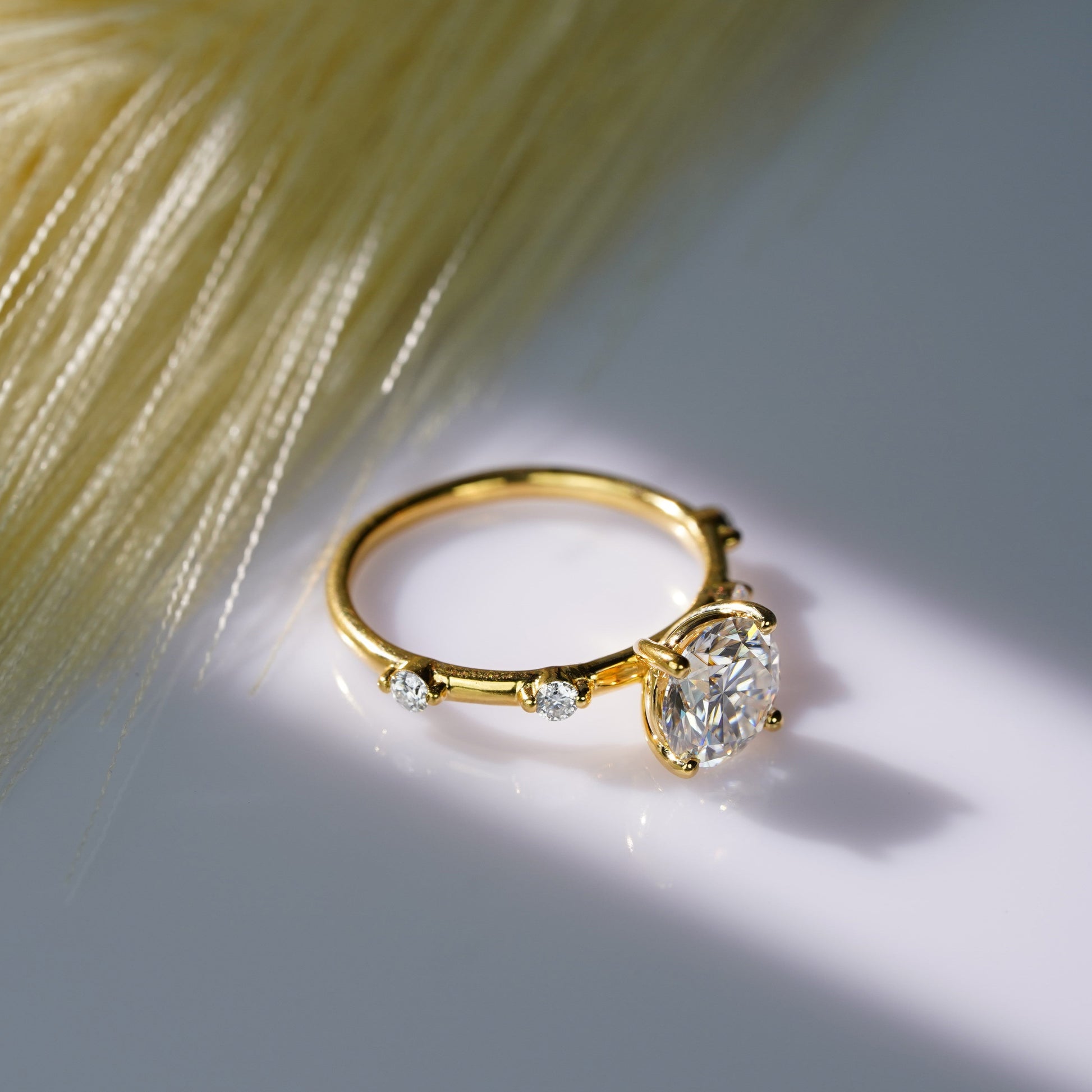 Oval Solitaire Engagement Ring – 2 CT Lab Grown Diamond