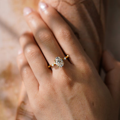 Oval Solitaire Engagement Ring – 2 CT Lab Grown Diamond