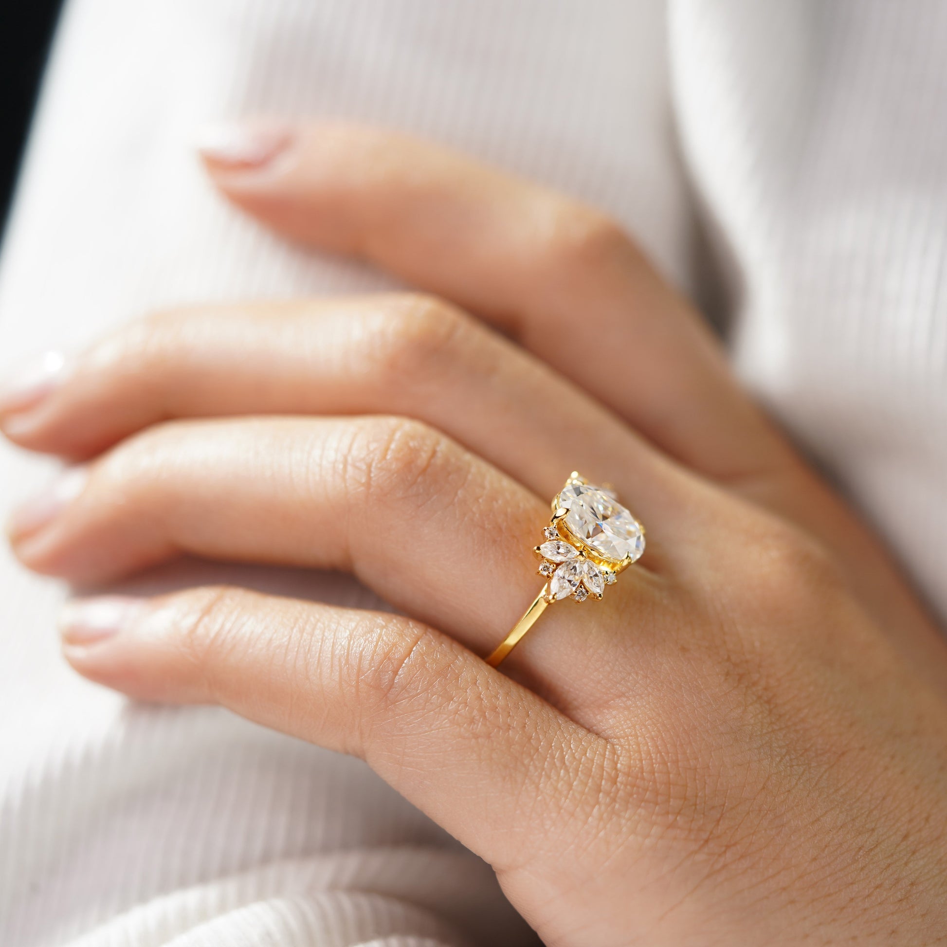 Oval Solitaire Engagement Ring – 2 CT Lab Grown Diamond