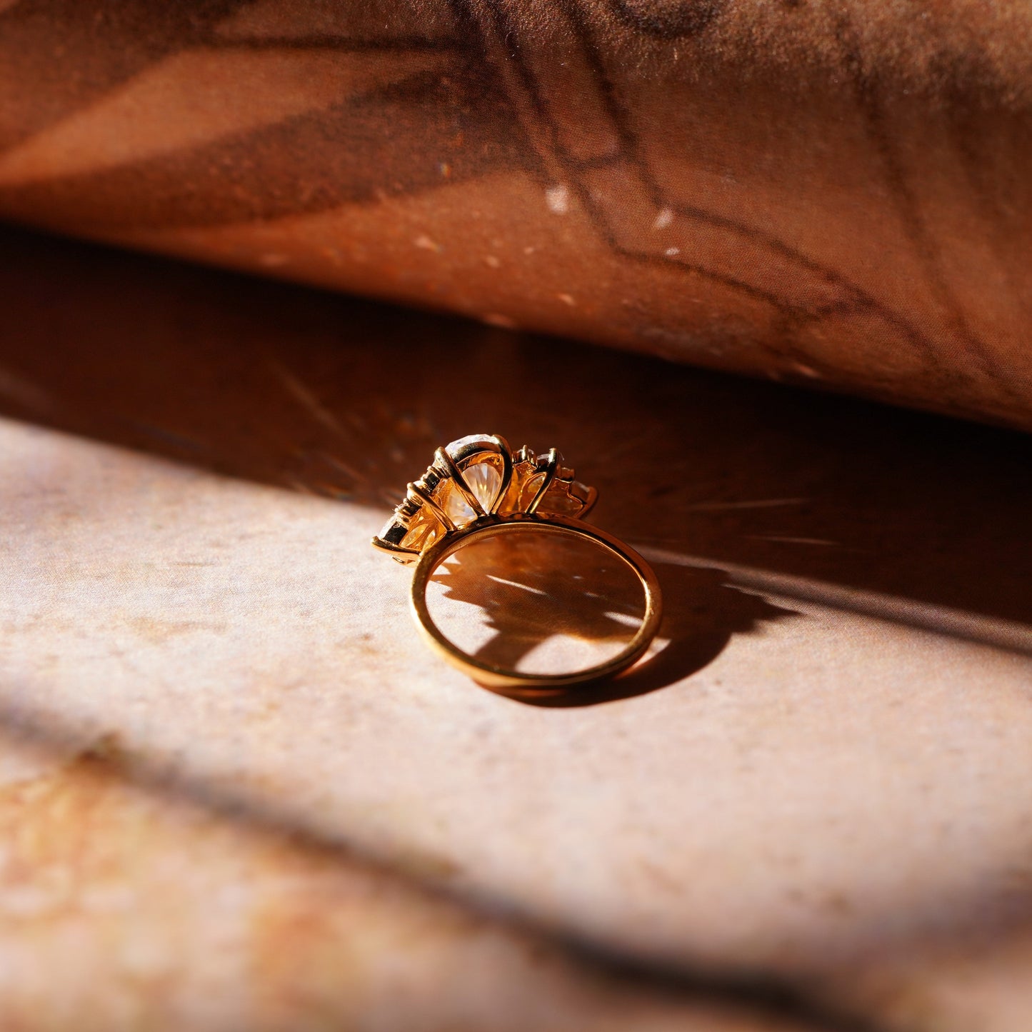 Oval Solitaire Engagement Ring – 2 CT Lab Grown Diamond