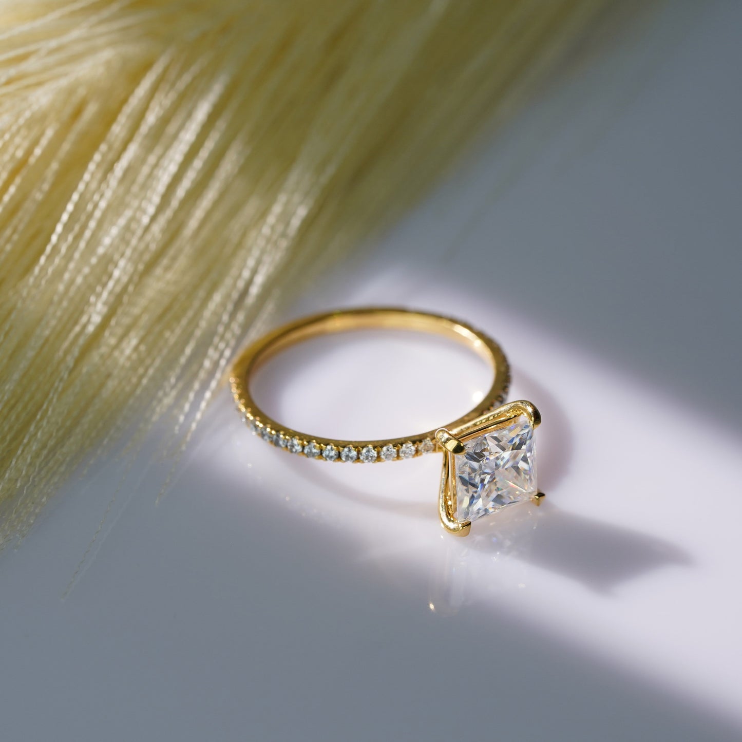 Oval Solitaire Engagement Ring – 2 CT Lab Grown Diamond