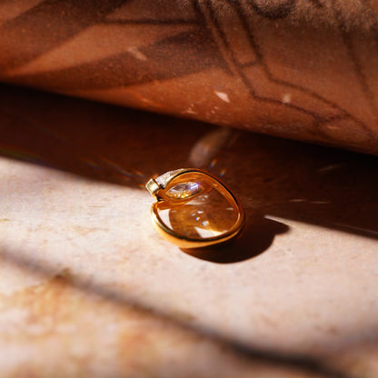 Oval Solitaire Engagement Ring – 2 CT Lab Grown Diamond