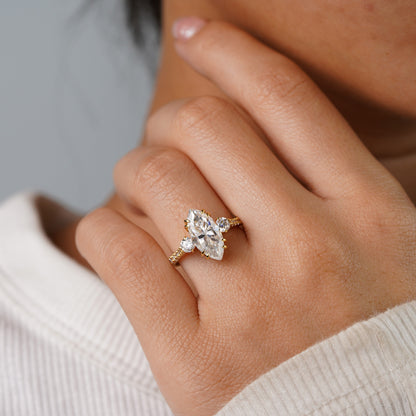 Oval Solitaire Engagement Ring – 2 CT Lab Grown Diamond