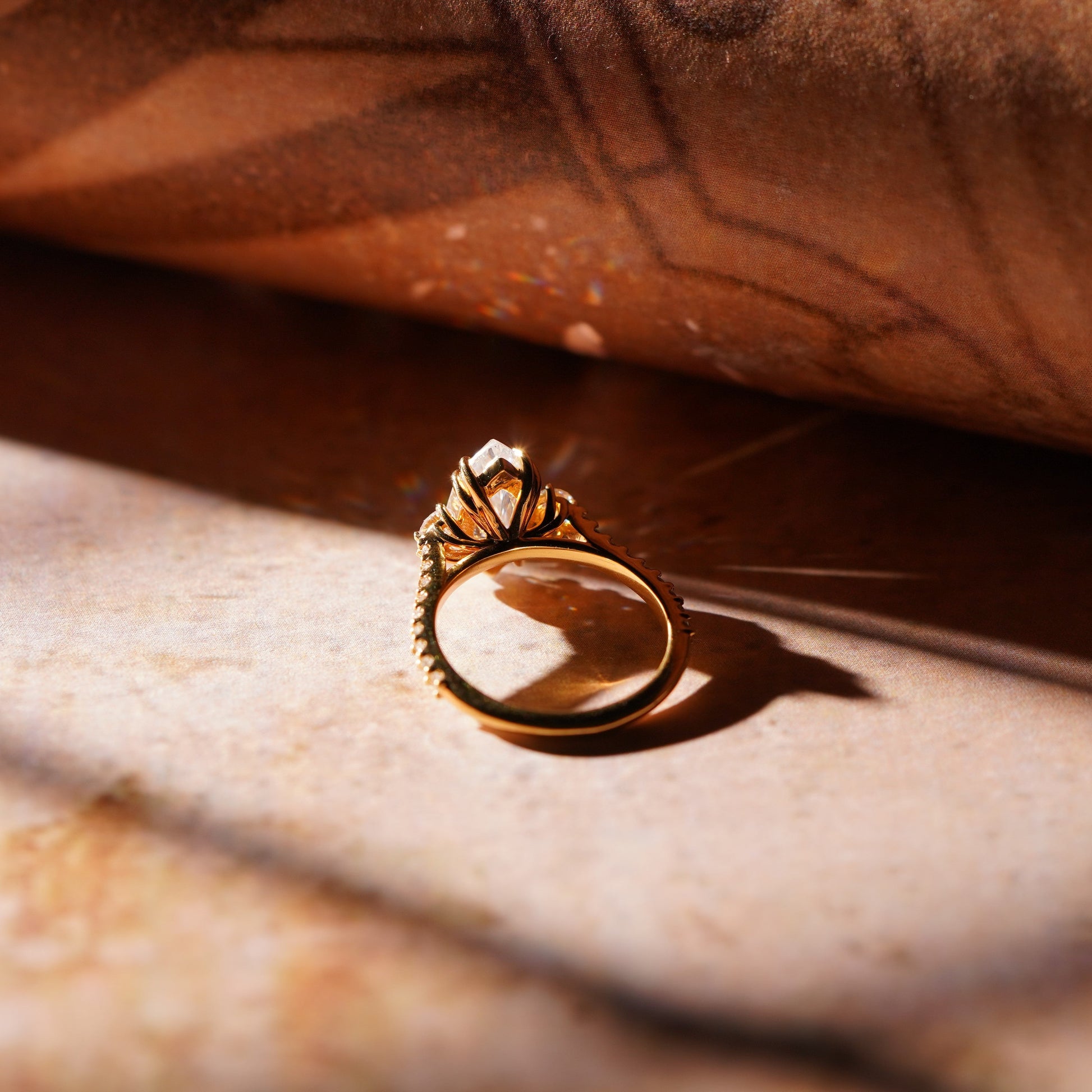 Oval Solitaire Engagement Ring – 2 CT Lab Grown Diamond