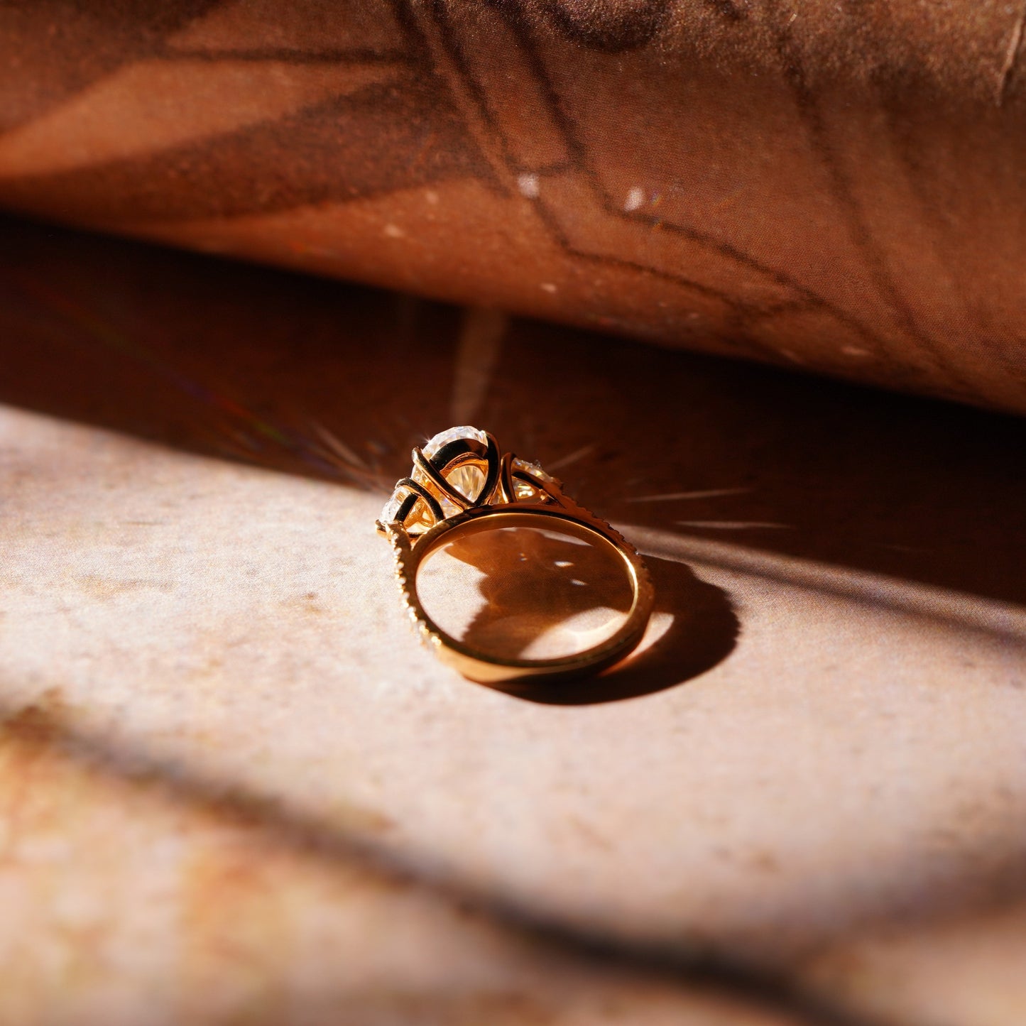 Oval Solitaire Engagement Ring – 2 CT Lab Grown Diamond