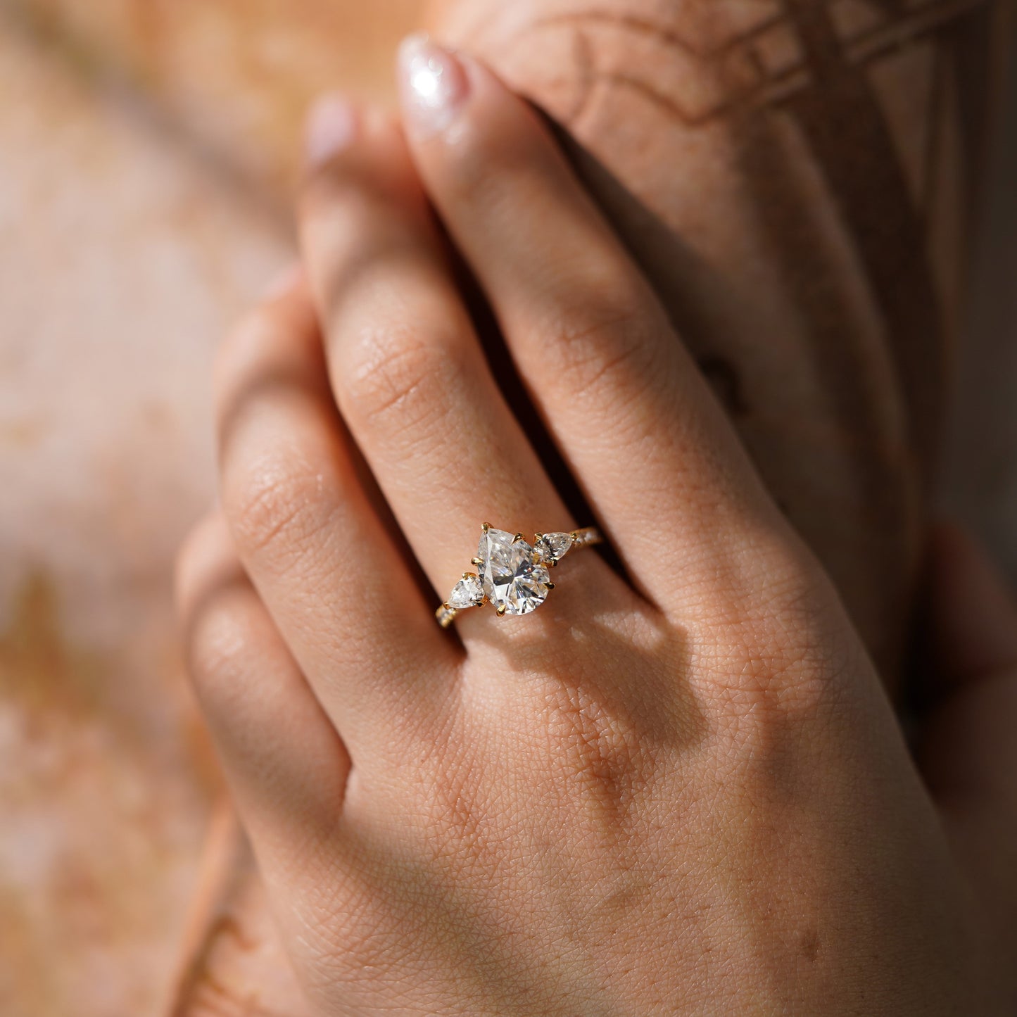 Oval Solitaire Engagement Ring – 2 CT Lab Grown Diamond