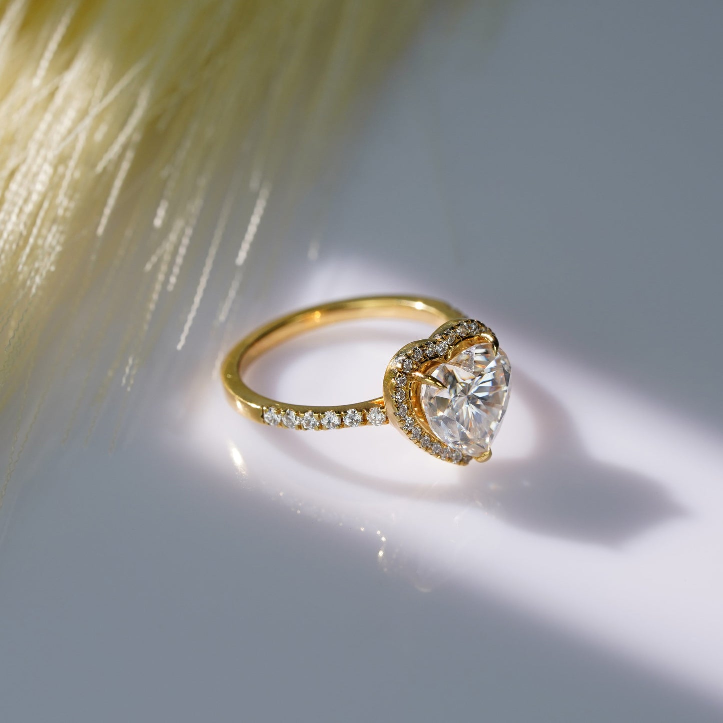 Oval Solitaire Engagement Ring – 2 CT Lab Grown Diamond