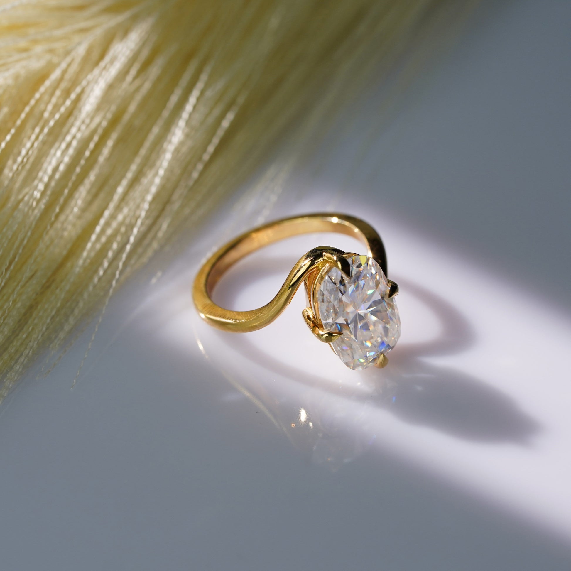 Oval Solitaire Engagement Ring – 2 CT Lab Grown Diamond