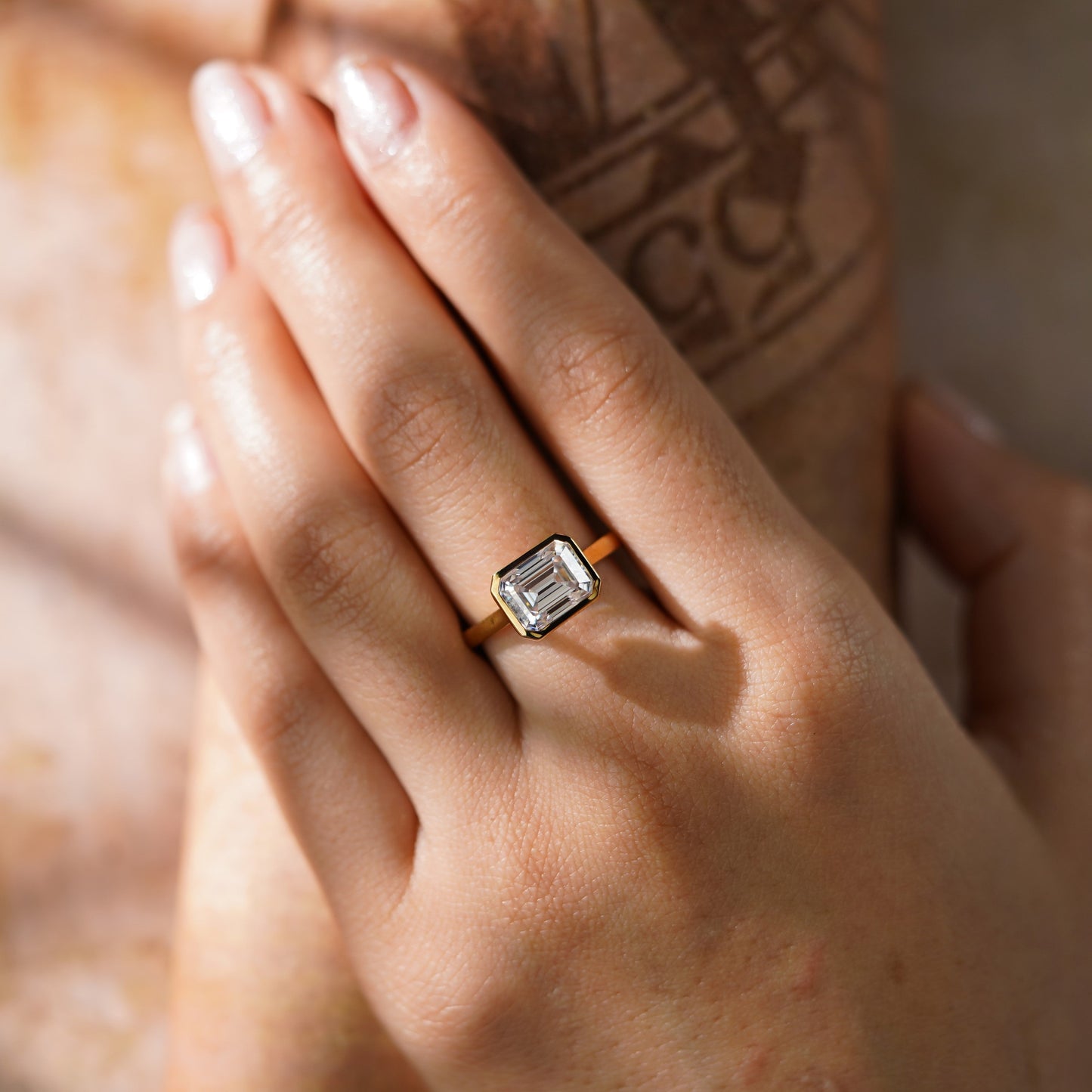 Oval Solitaire Engagement Ring – 2 CT Lab Grown Diamond