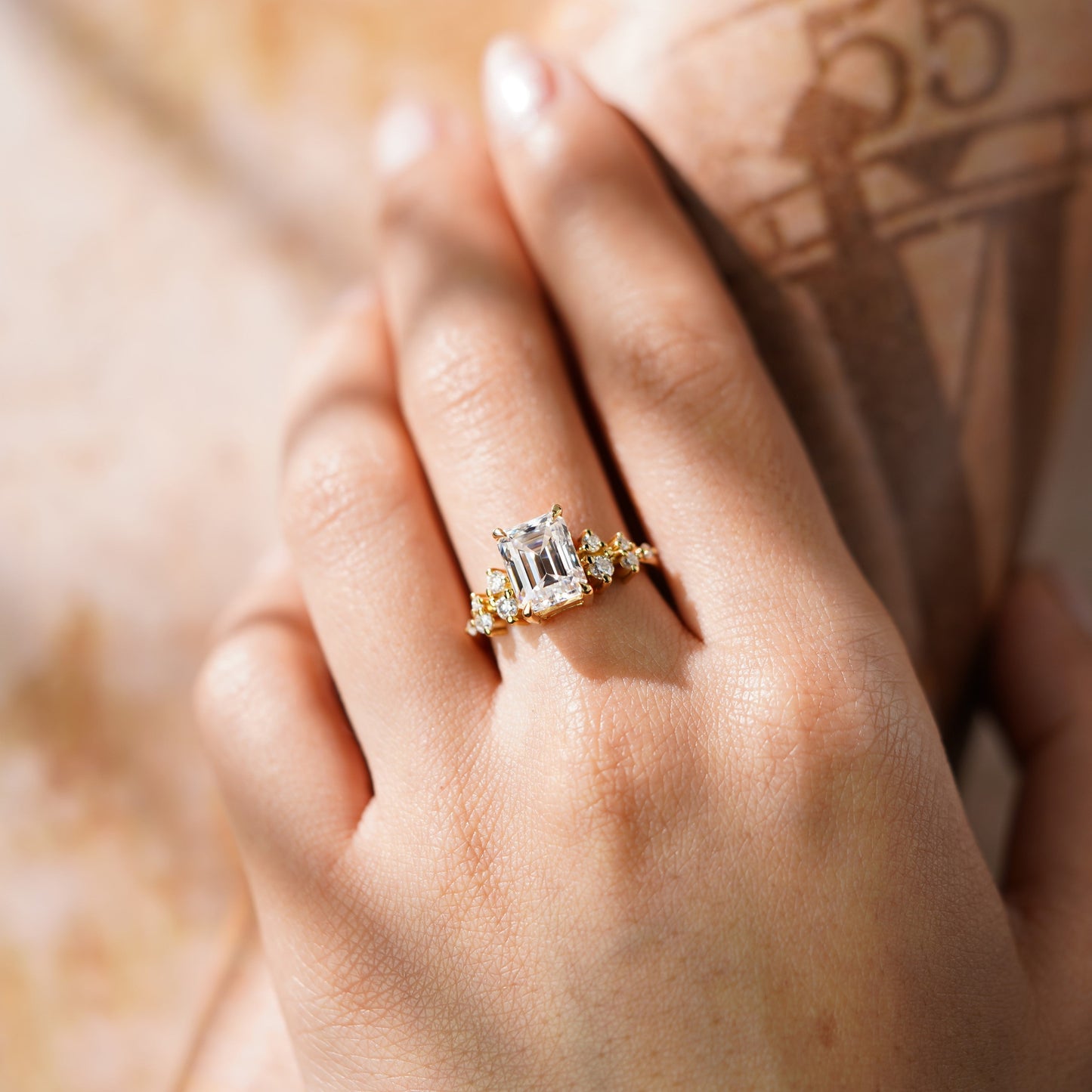 Oval Solitaire Engagement Ring – 2 CT Lab Grown Diamond