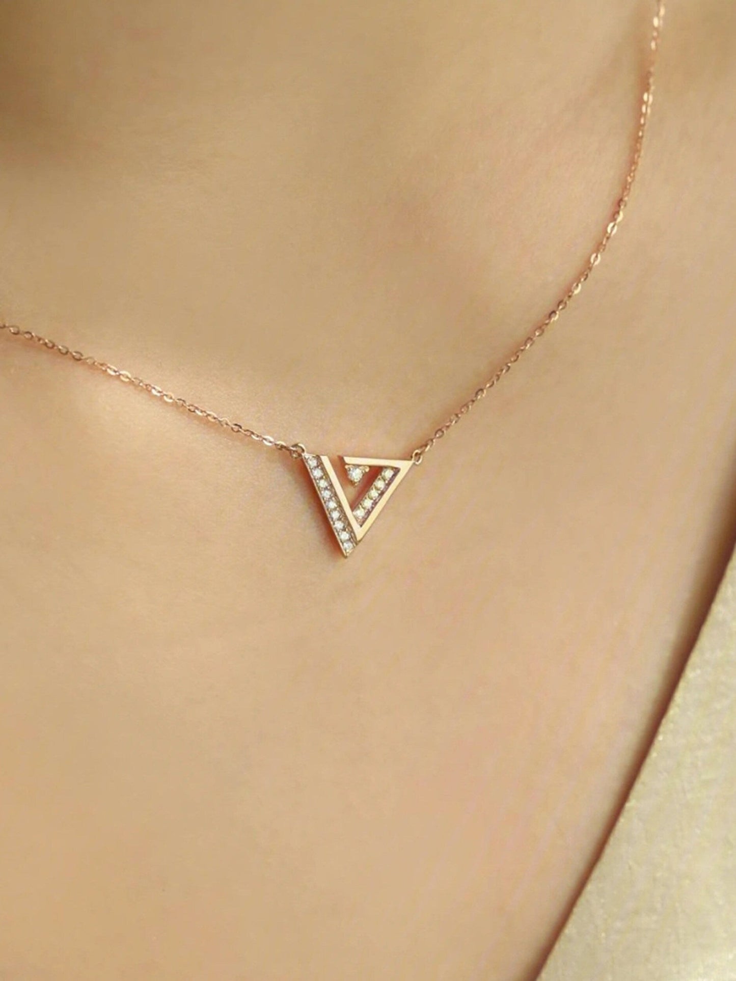 0.10 TCW Round Triangle Minimalist Moissanite Necklace 3