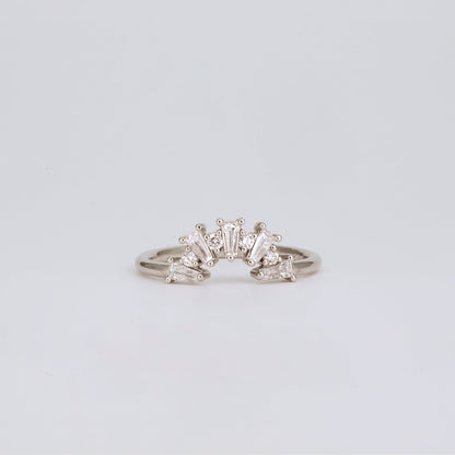 0.48 TCW Tapered Baguette & Round Shaped Curved Lab Grown Diamond Wedding Band