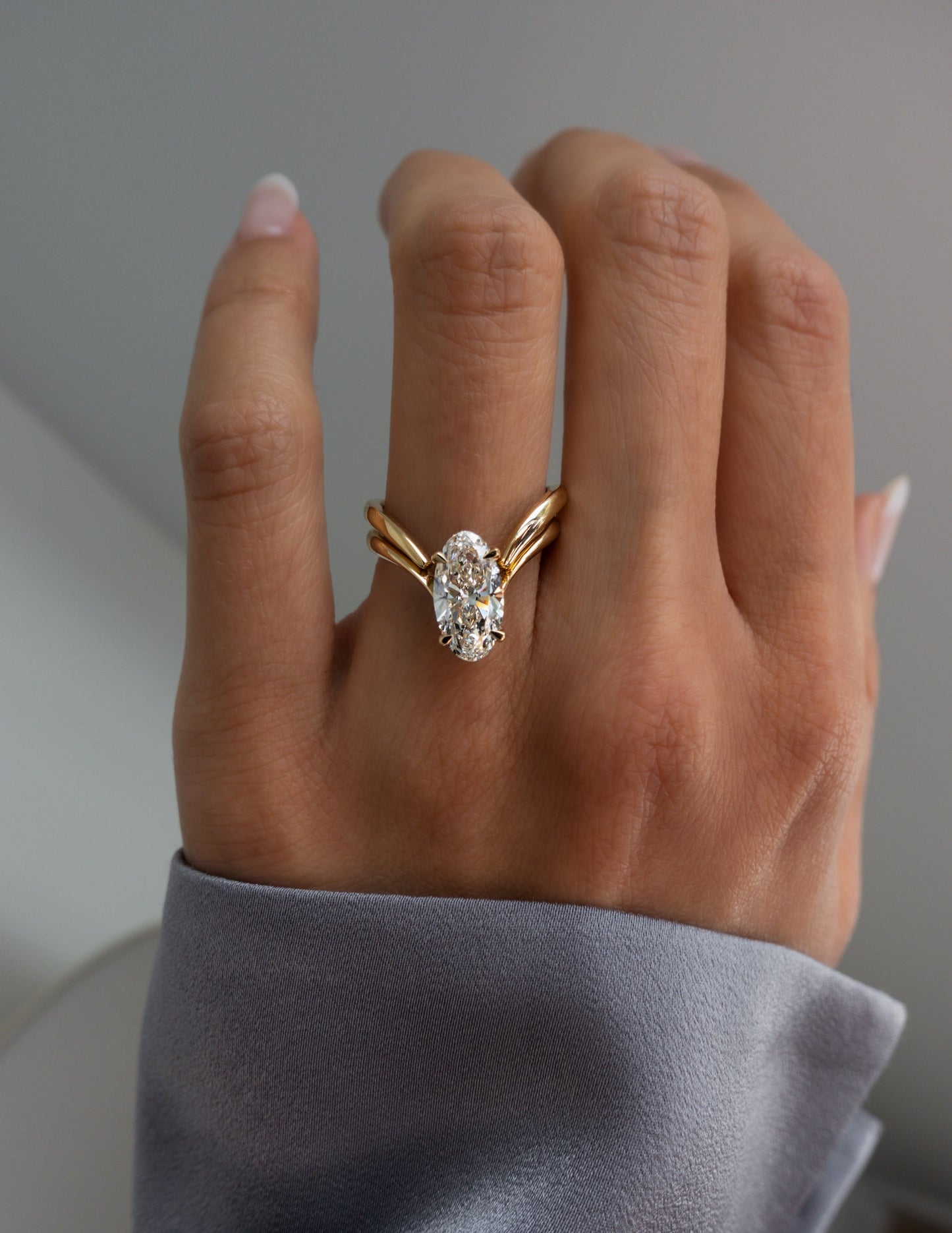 2 CT Oval Cut Solitaire Lab Grown Diamond Ring With Wrap Classic Plain Band