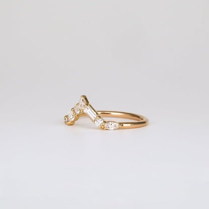 0.50 TCW Round, Pear, Marquise, Princess & Baguette Stones Curved Lab Grown Diamond Wedding Band