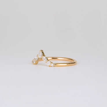 0.17 TCW Round Stones V-Shape Lab Grown Diamond Wedding Band