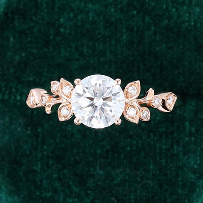 1 CT Round Shaped Floral Inspired Lab Grown Diamond Engagement Ring