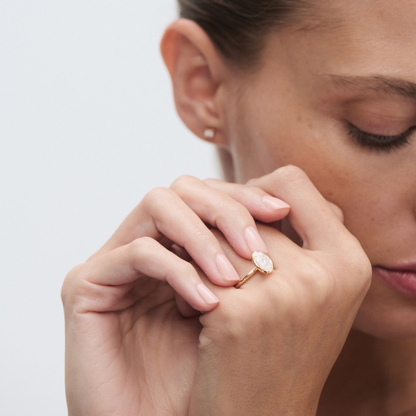 1 CT Oval Cut Bezel Lab Grown Diamond Engagement Ring