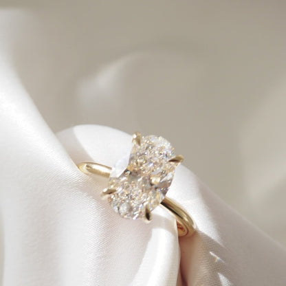 3.02 CT Oval Cut Solitaire Lab Grown Diamond Engagement Ring