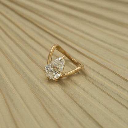 4.10 CT Pear Cut Solitaire Lab Grown Diamond Engagement Ring