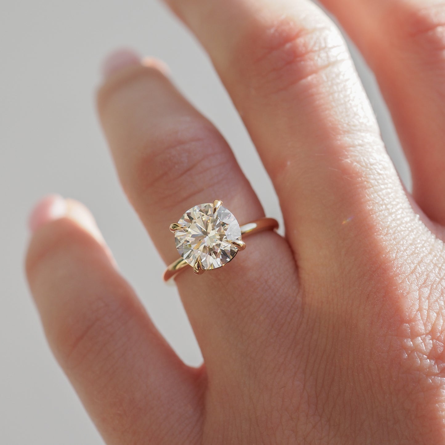 3 CT Round Cut Solitaire Lab Grown Diamond Engagement Ring