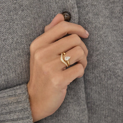 Timeless 0.9 CT Pear Cut Open End Solitaire Setting Lab Grown Diamond Engagement Ring