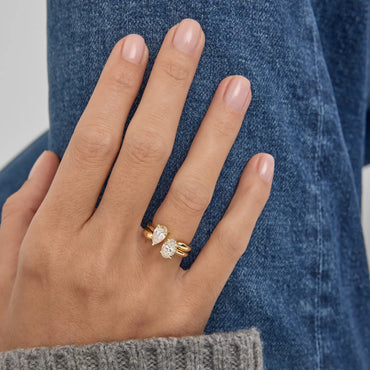 Timeless 0.9 CT Oval Cut Open End Solitaire Setting Lab Grown Diamond Engagement Ring