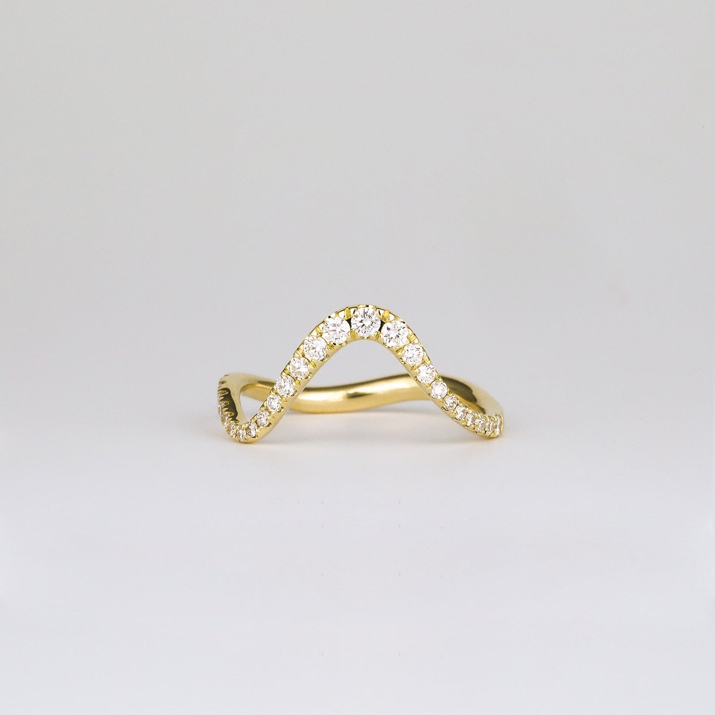 0.28 TCW Round Stones Wave Lab Grown Diamond Wedding Band