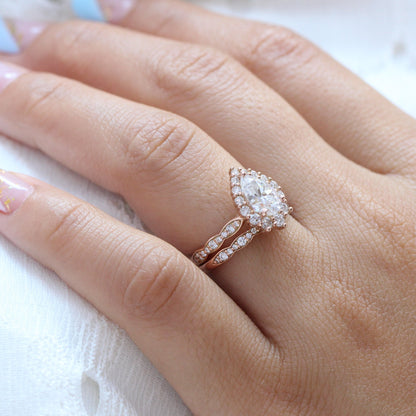 1.5 CT Pear Cut Curved Pave  Lab Grown Diamond Bridal Ring Set