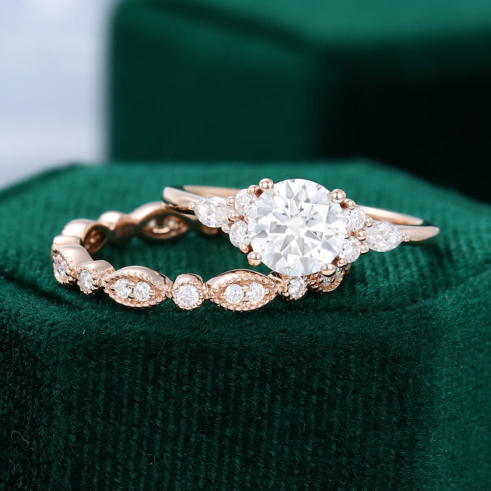 0.88 CT Round Moissanite Cluster Bridal Ring Set 5