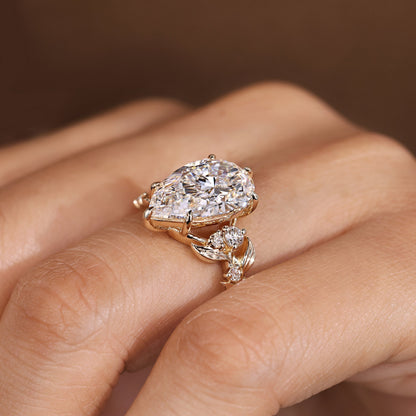 Cushion Hidden Halo Lab Grown Diamond Engagement Ringg