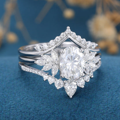 1.33 CT Oval Shaped Moissanite Cluster Bridal Set 3