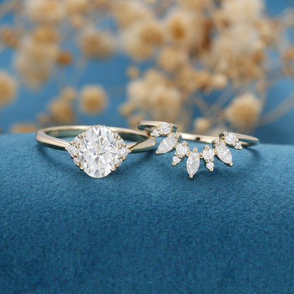 1.33 CT Oval Shaped Moissanite Cluster Bridal Set 4