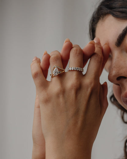 0.28 TCW Round Stones Wave Lab Grown Diamond Wedding Band