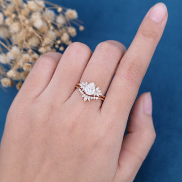 1.0 CT Pear Shaped Moissanite Cluster Bridal Set 2