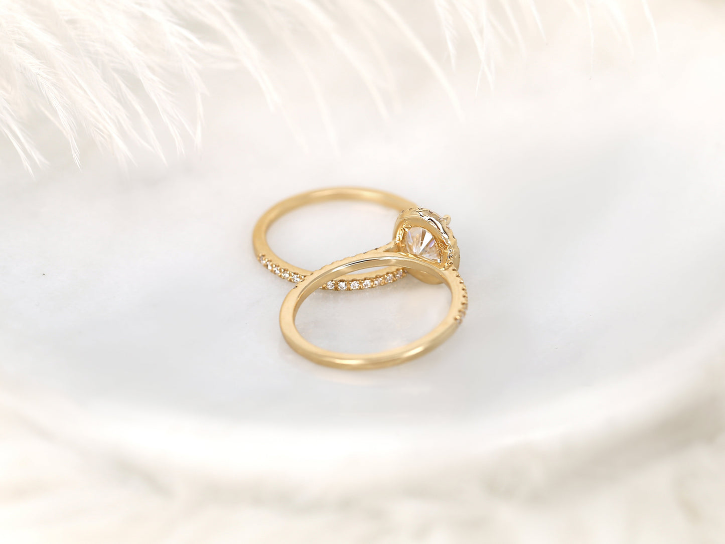 1.5 CT Oval Cut Halo & Pave Lab Grown Diamond Bridal Ring Set