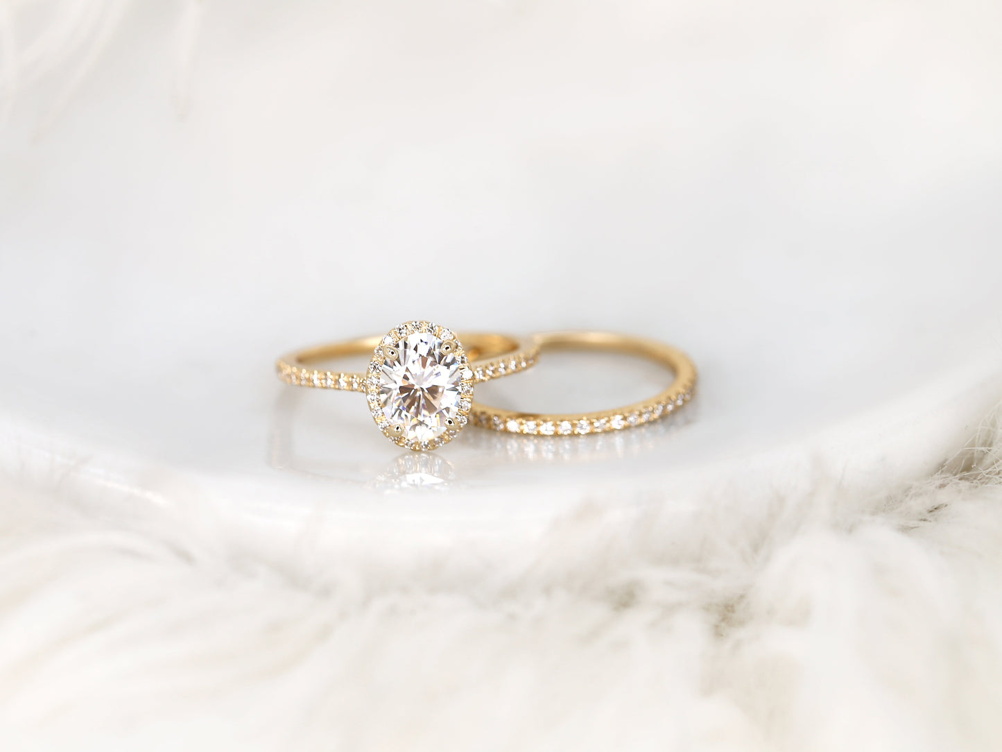 1.5 CT Oval Cut Halo & Pave Lab Grown Diamond Bridal Ring Set