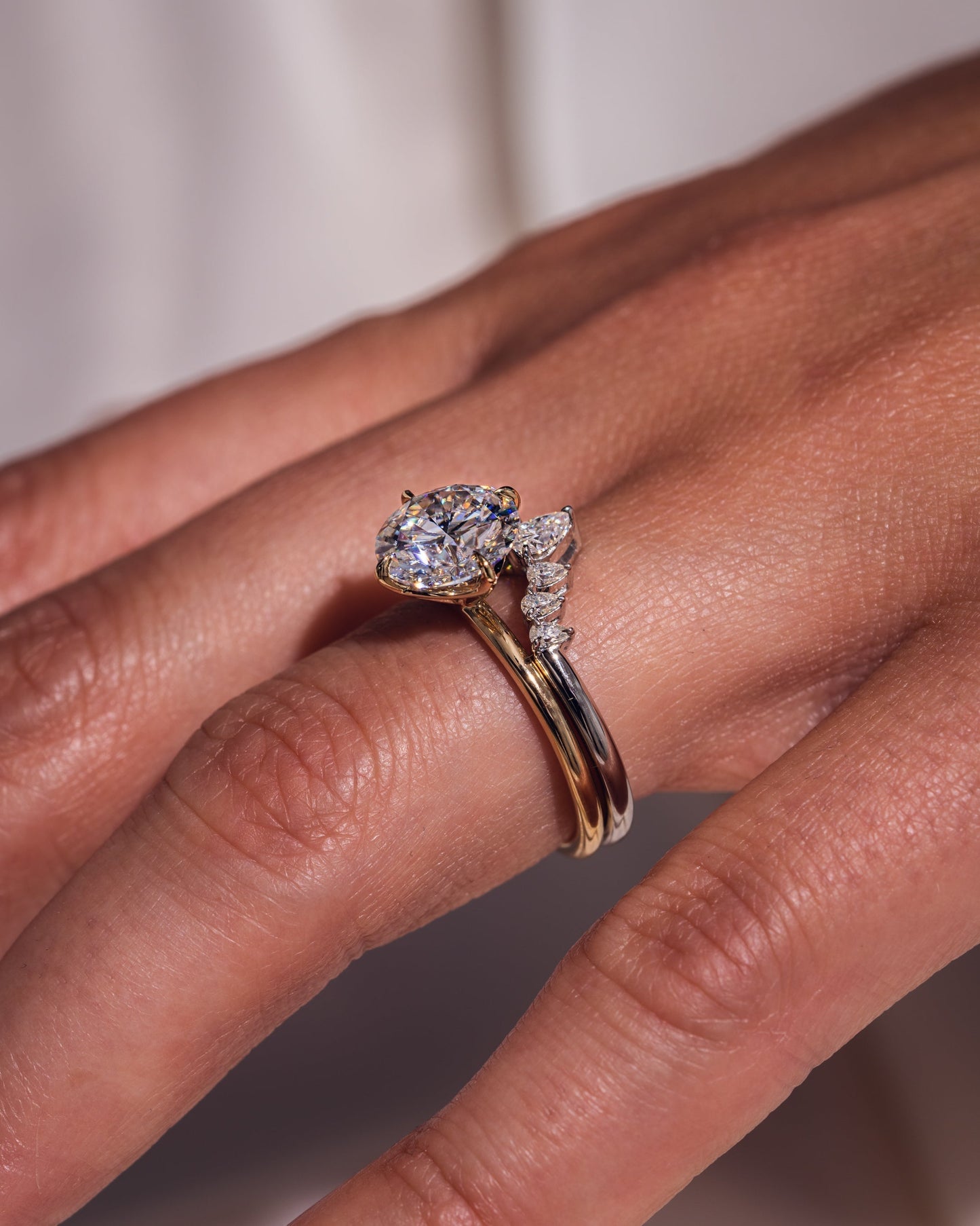 0.34 CT Pear Stones Curved Style Lab Grown Diamond Wedding Band