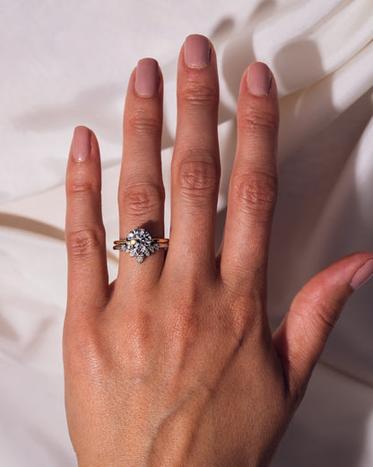 0.34 CT Pear Stones Curved Style Lab Grown Diamond Wedding Band