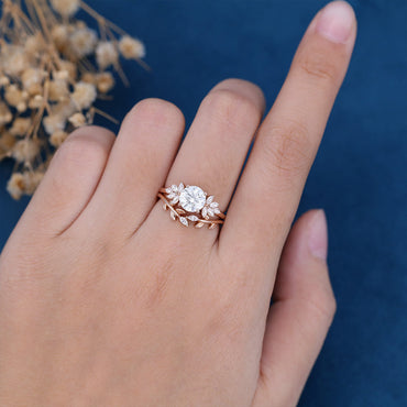 1.1 CT Round Shaped Moissanite Cluster Bridal Set 2