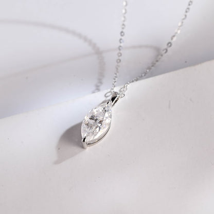 0.17 CT Moissanite Diamond Cross Pendant Necklace in Solid Gold 4