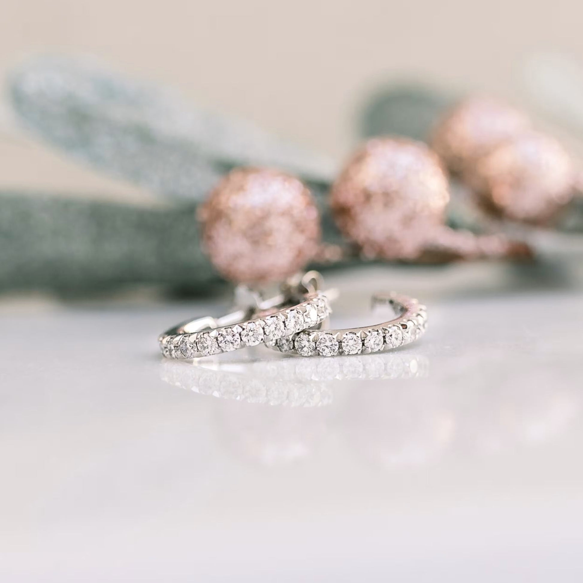 0.80 TCW Round Cut Moissanite Hoops Earrings in Gold 3