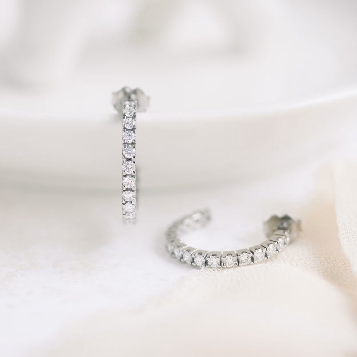 1.0 TCW Round Shape Moissanite Hoops Earrings in Gold 2