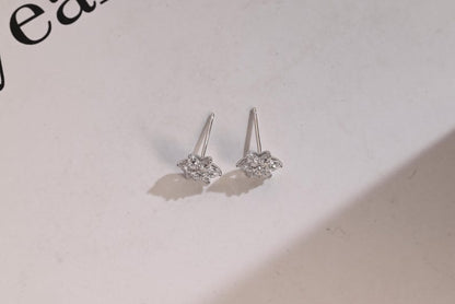 0.50 TCW Round & Pear Cut Moissanite Floral Stud Earrings in Gold 10