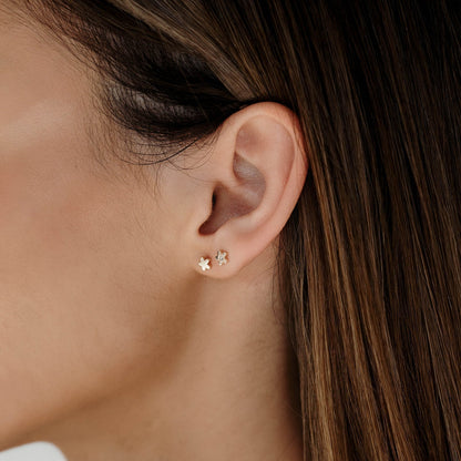 Floral Earrings in Gold 3