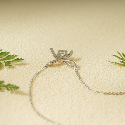 1.0 TCW Round Moissanite Diamond Unique Pendant Necklace in Solid Gold 7