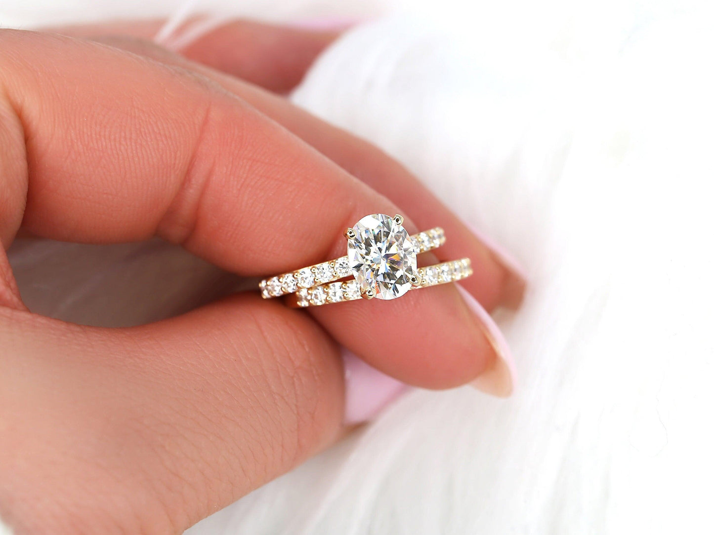 2 CT Oval Cut Bubble Halo & Pave Lab Grown Diamond Bridal Ring Set