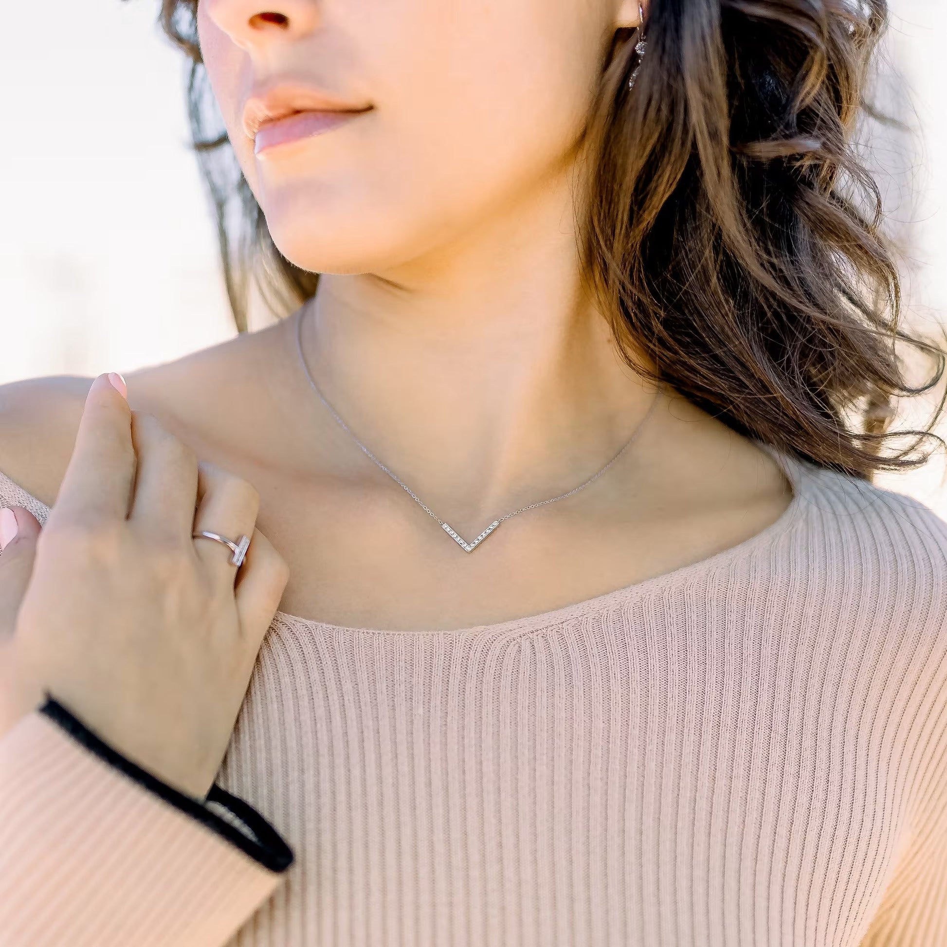 0.40 CT Round Moissanite Diamond V-Shape Pendant Necklace in Solid Gold 2