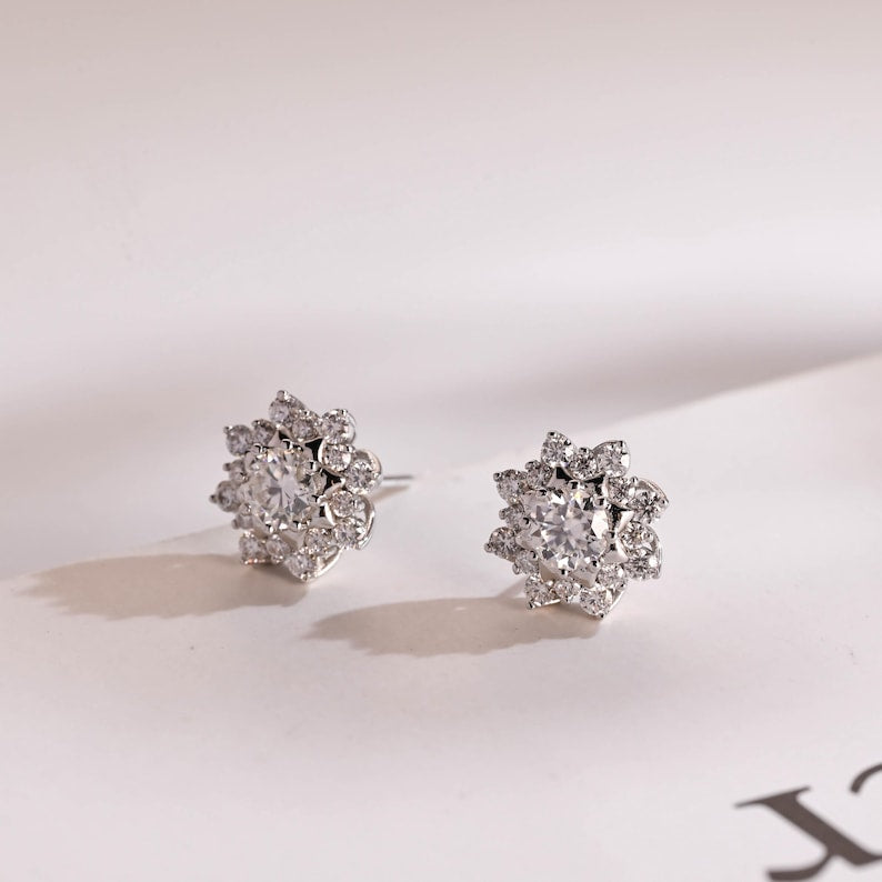 0.50 TCW Round Cut Moissanite Halo Earrings in Gold 9