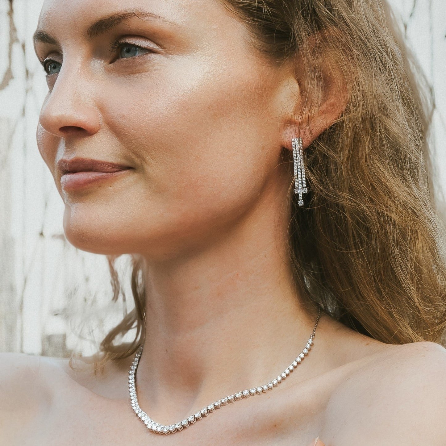 1.60 TCW Round Cut Moissanite Dangle Earrings in Gold 4